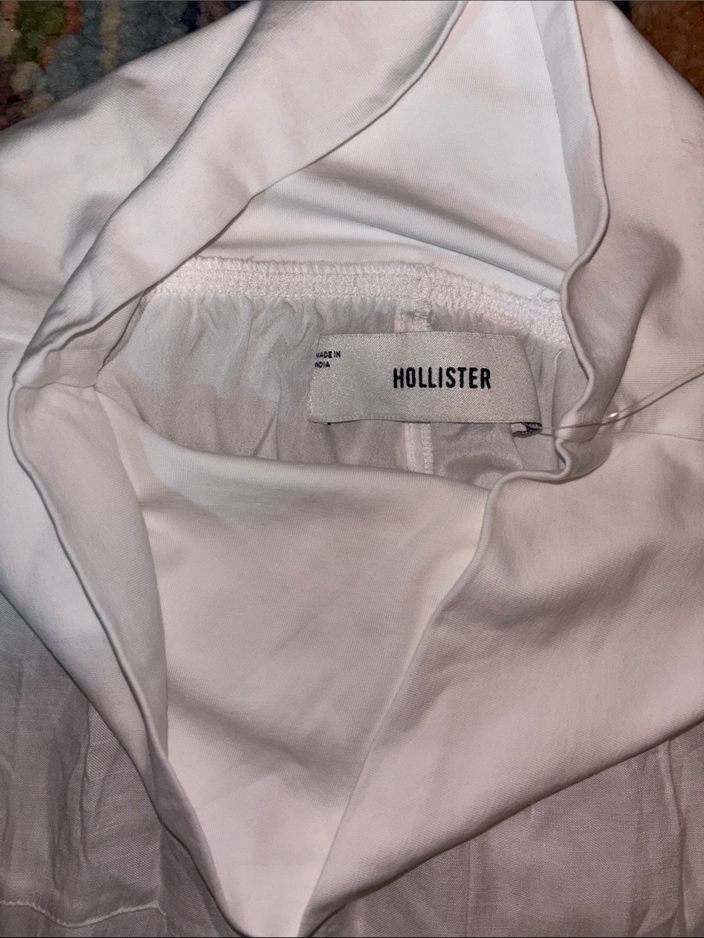 Hollister
2-in-1 Convertible Maxi Skirt to Midi Dress - Picture 5 of 8